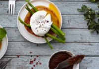 Panang Croissant with Asparagus and Poached Egg